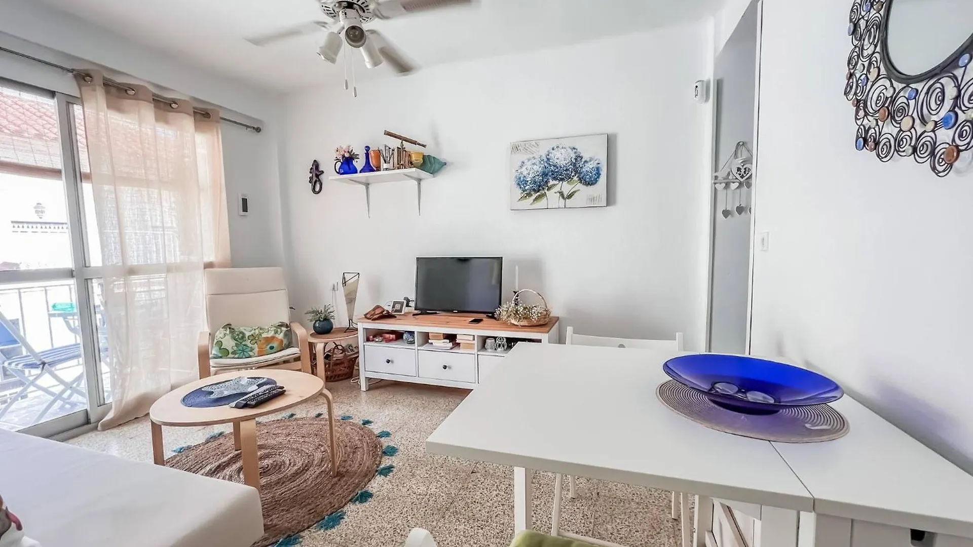 Cd-414 Two Bedroom Apartment Nerja Spain